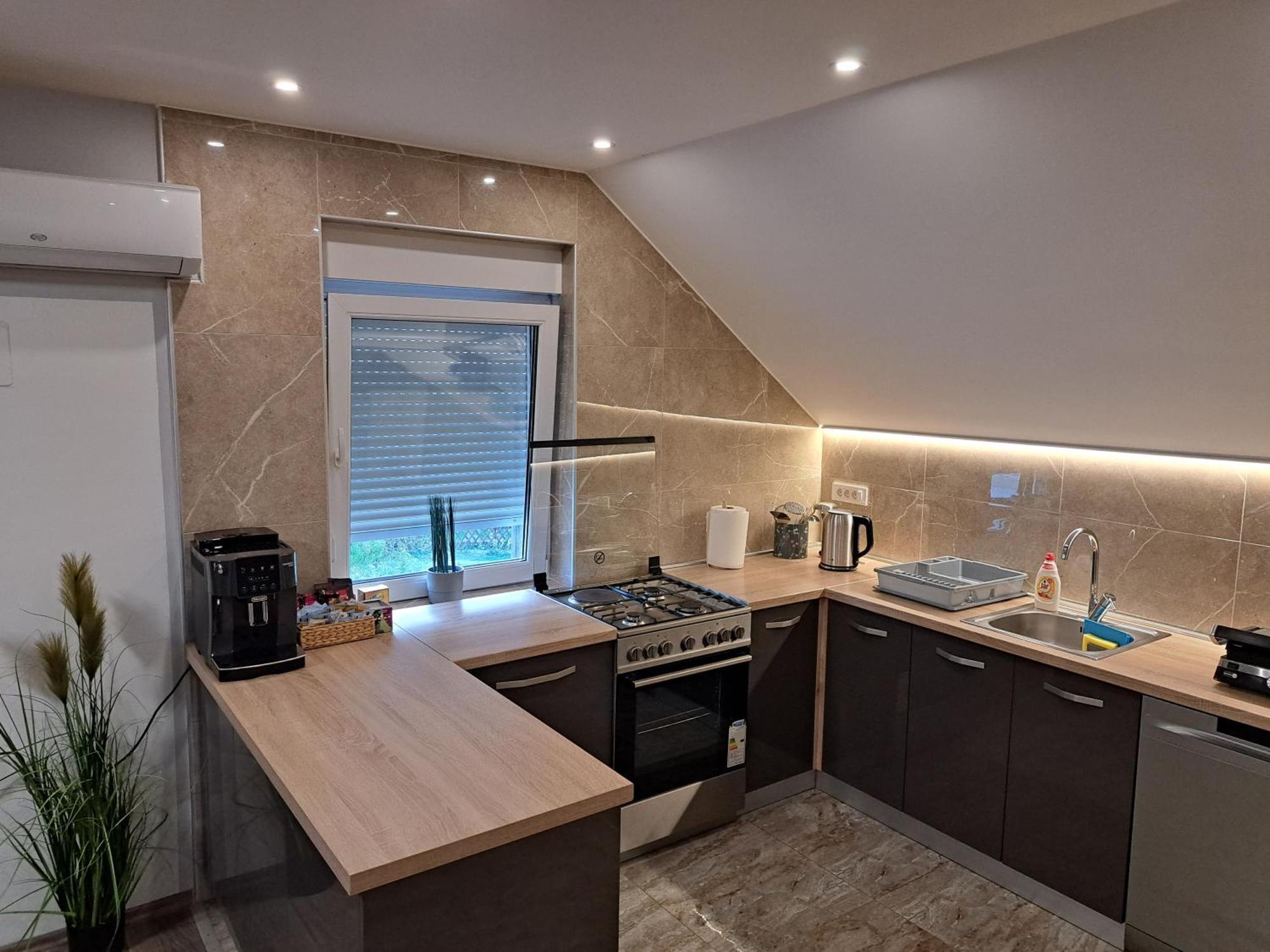 Apartman President 크레핀스키타플리스 외부 사진